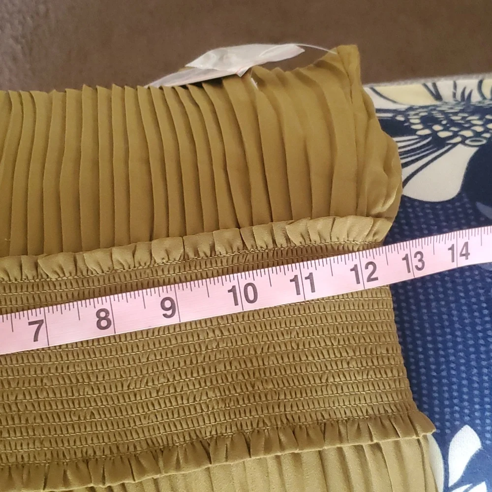 Dress - Picture 15 of 16